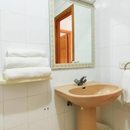 Grande Apartamento De Un En شقة طوستا ديل سيلونثيو