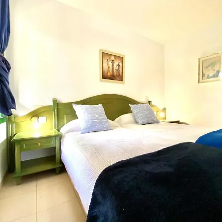 Grande Apartamento De Un En شقة *