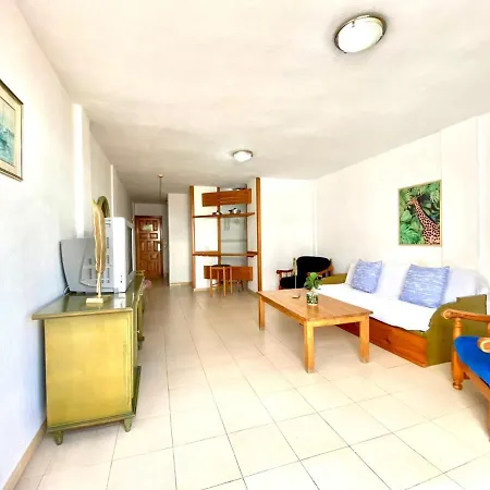 Grande Apartamento De Un En شقة *